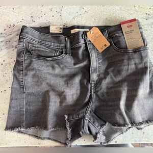 Levi's Women's Dark Gray Jean Shorts Size 31 NWT